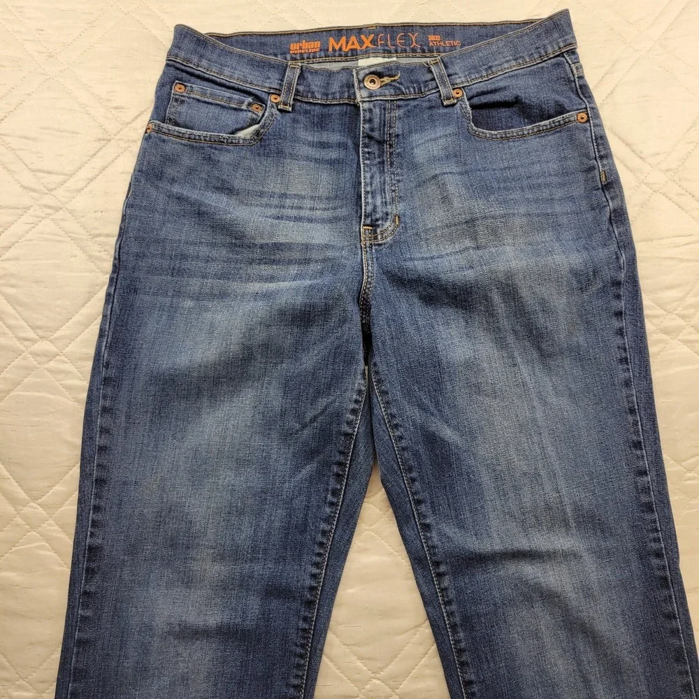 urban pipeline Max Flex Athletic blue jeans size 34X32
